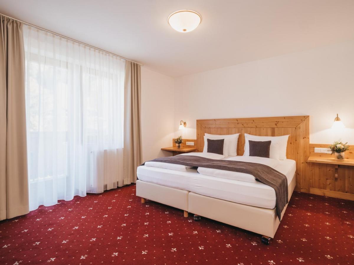 Hotel Vier Jahreszeiten By Vaya Inkl Zell Am See-Kaprun Sommerkarte Luaran gambar